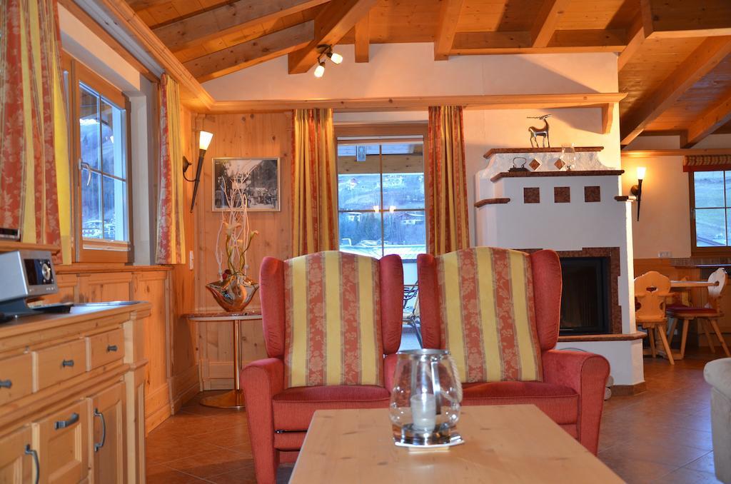 Penthouse Kitzpanorama Appartement Kaprun Kamer foto
